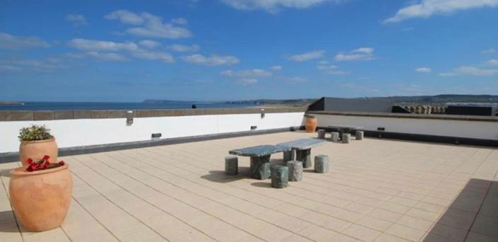 Cosy 3 Bedroom Apartment In Central Portrush With Sea Views Exteriör bild