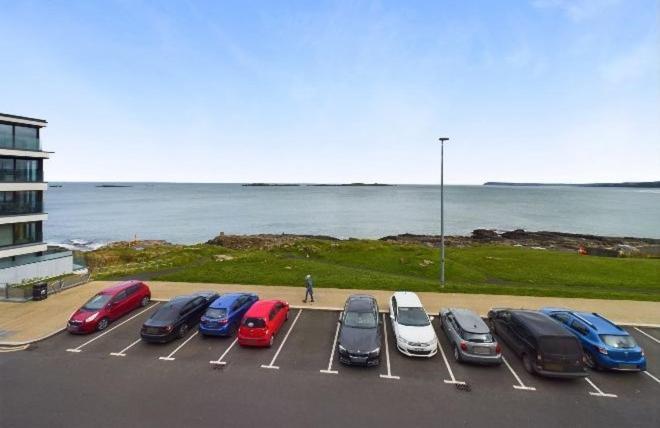 Cosy 3 Bedroom Apartment In Central Portrush With Sea Views Exteriör bild
