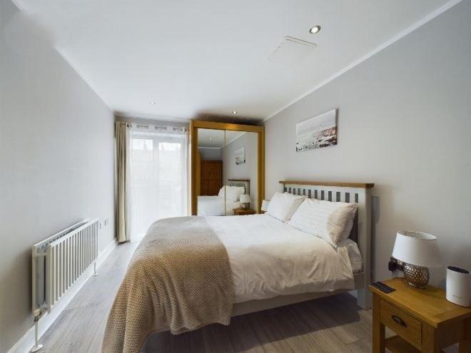 Cosy 3 Bedroom Apartment In Central Portrush With Sea Views Exteriör bild